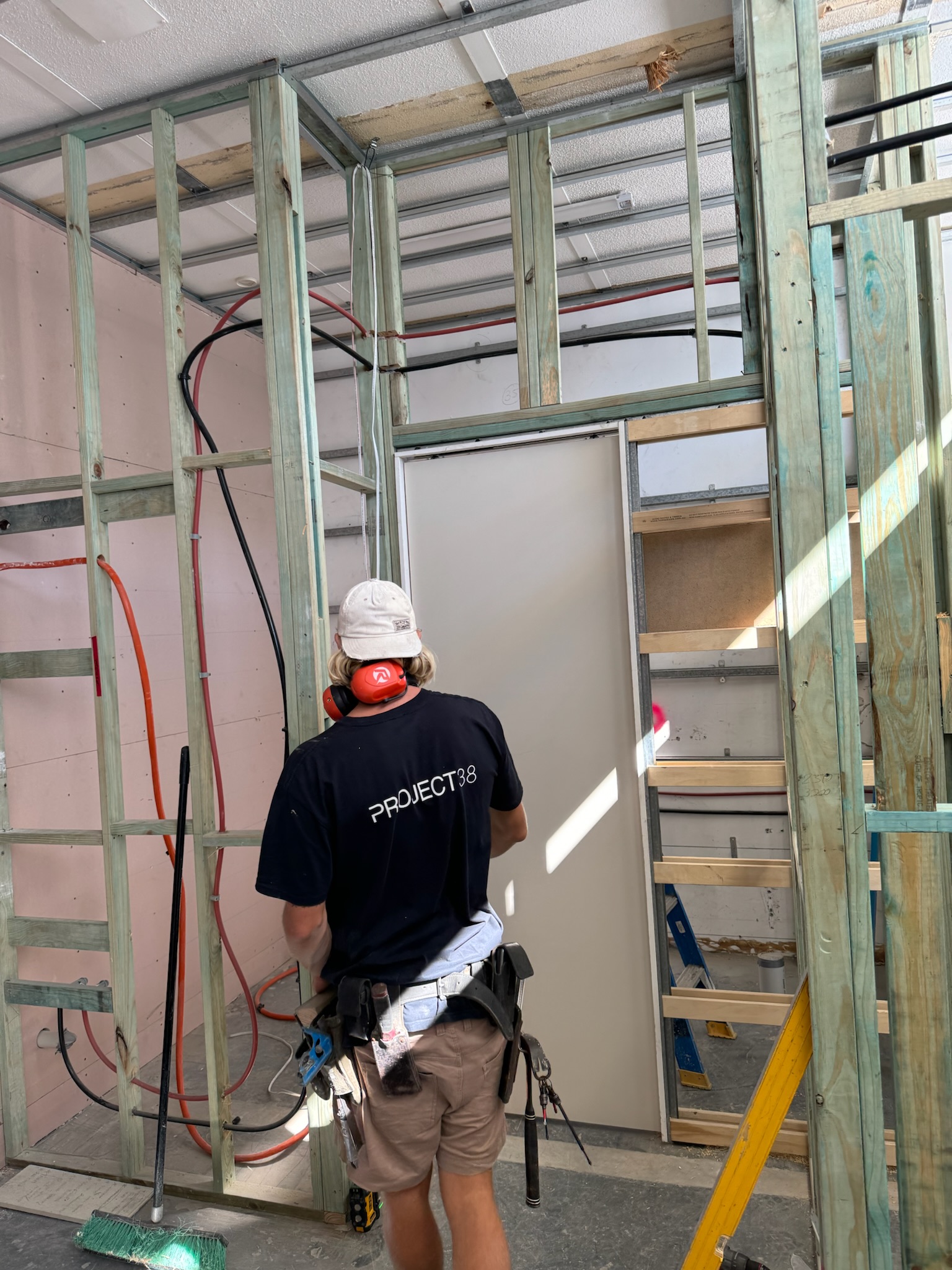 Commercial Maintenance & Labour